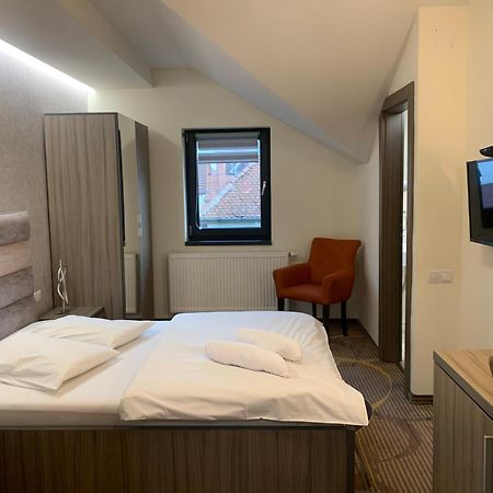 Hotel Stella Di Monte Sybin Zewnętrze zdjęcie
